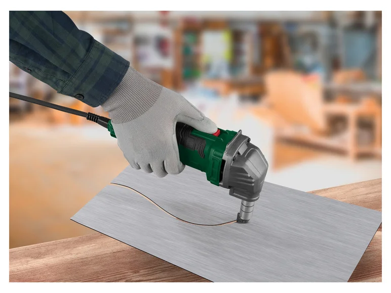 PARKSIDE Grignoteuse PMK 550 C2. 550 W