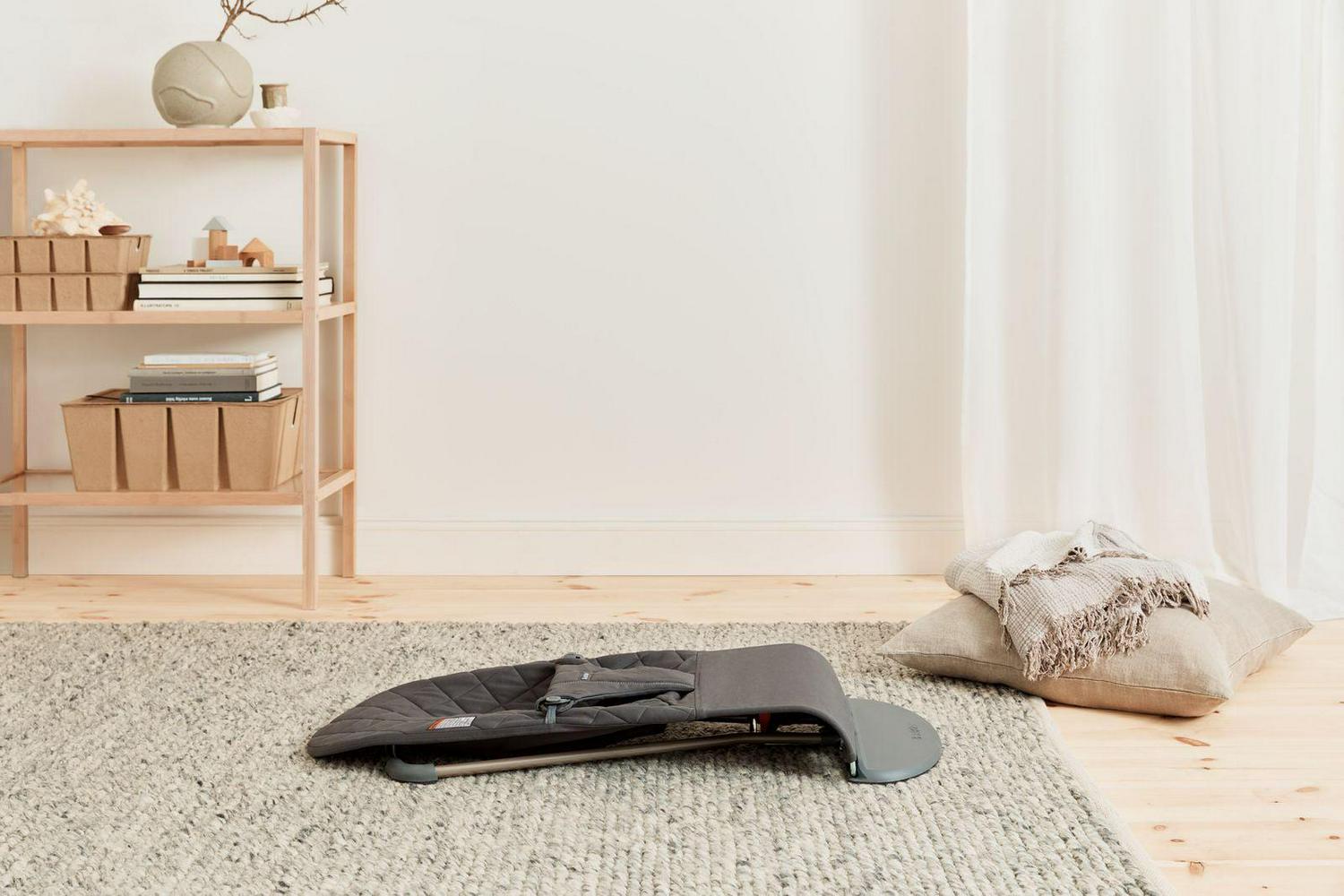 BabyBjorn Bouncer Bliss Baby Bouncers with Cotton. Classic Quilt. Anthracite